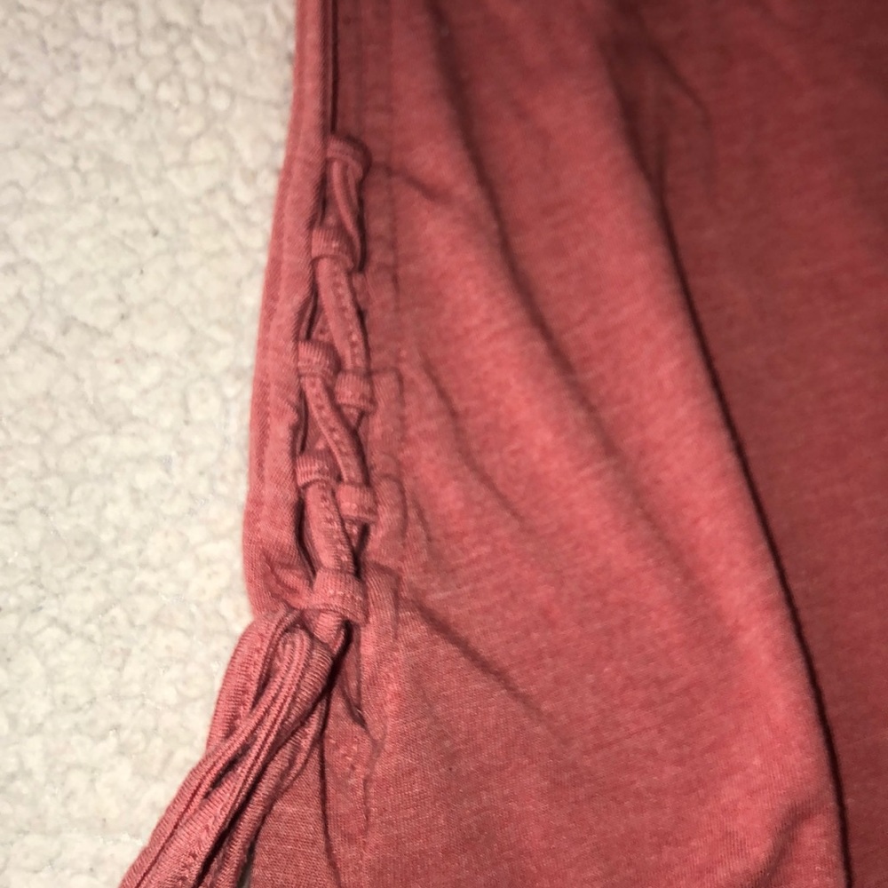 Tank top - Picture 2 of 3